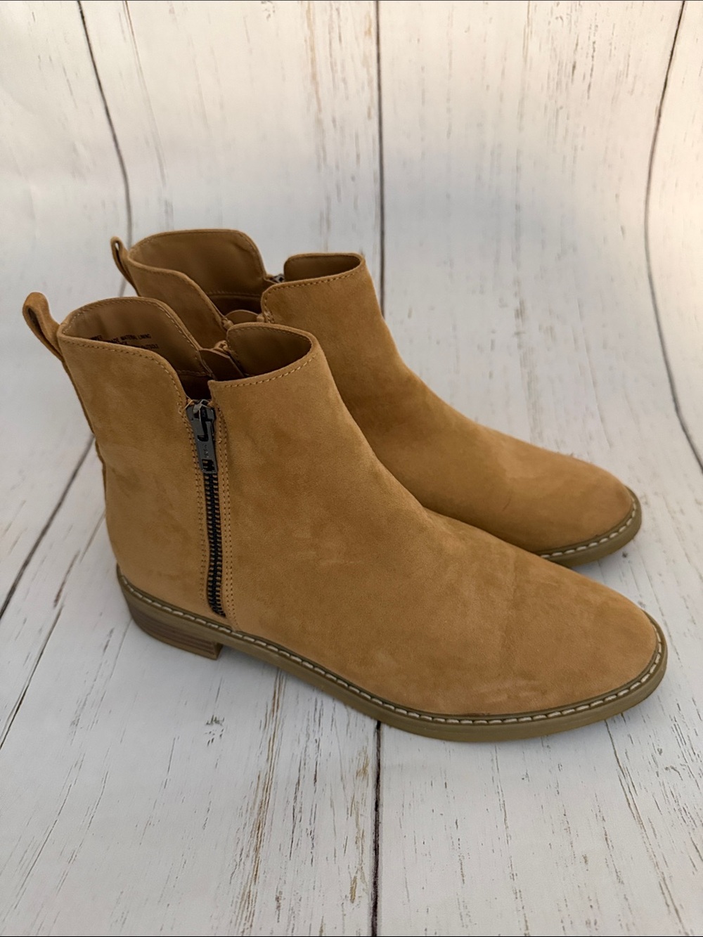 Universal Thread Tan Faux Suede Booties Size 8.5